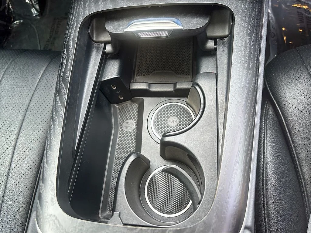 Used 2024 Black Mercedes-Benz E 350 image 27