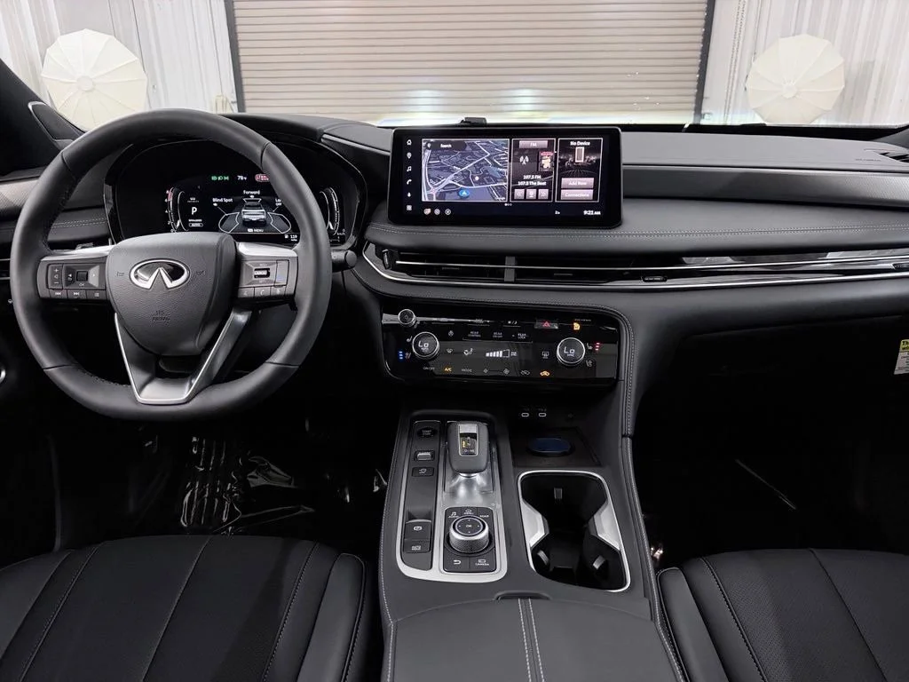 New 2027 HARBOR GRAY INFINITI Sport AWD image 18