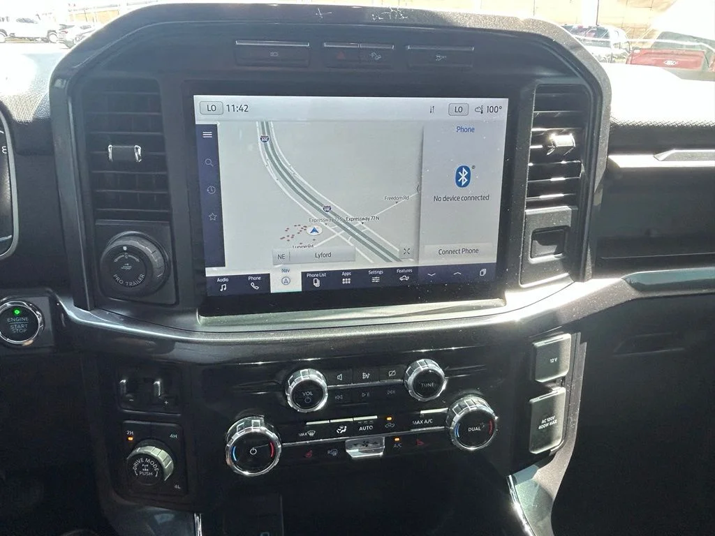 Used 2023 Blue Ford XLT image 14