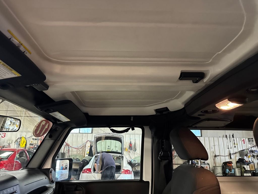 Used 2017 White Jeep Willys Wheeler image 13