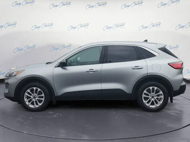 Used 2022 Ford Escape SE with VIN 1FMCU9G6XNUB50550 for sale in Flemingsburg, KY