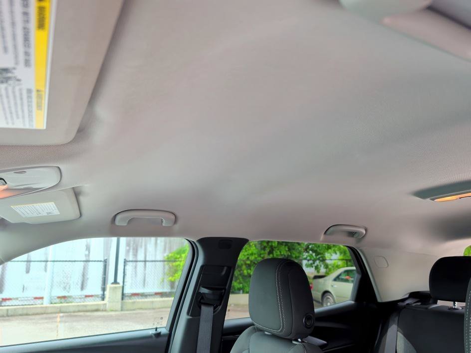 Used 2022 Satin Steel Metallic Chevrolet LT image 27