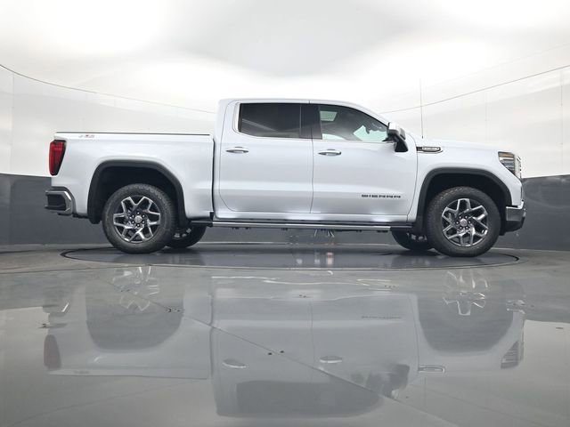 New 2026 Glacier White Tricoat GMC SLT image 24