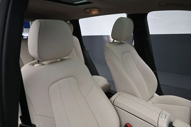 Certified Used 2023 Black Mercedes-Benz GLB 250 image 31