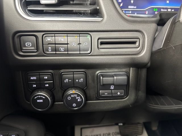 Used 2022 Summit White Chevrolet RST image 20