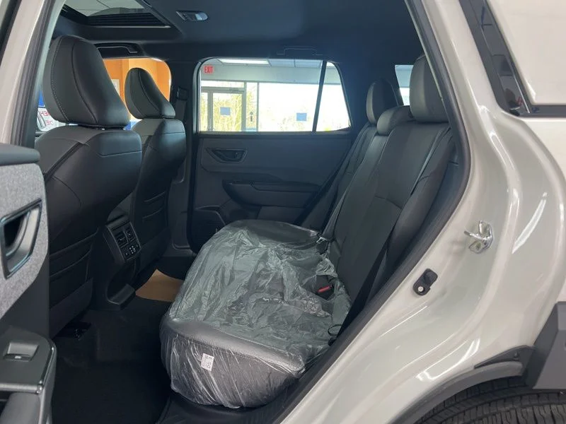 2026 Subaru Outback Limited - Photo 19
