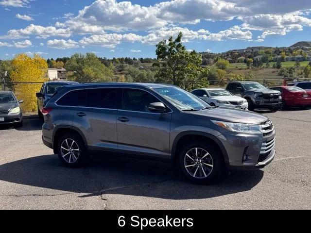 Used 2017 Gray Toyota XLE image 8