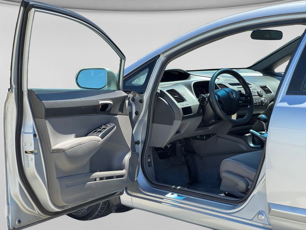 Used 2007 Alabaster Silver Metallic Honda LX image 8