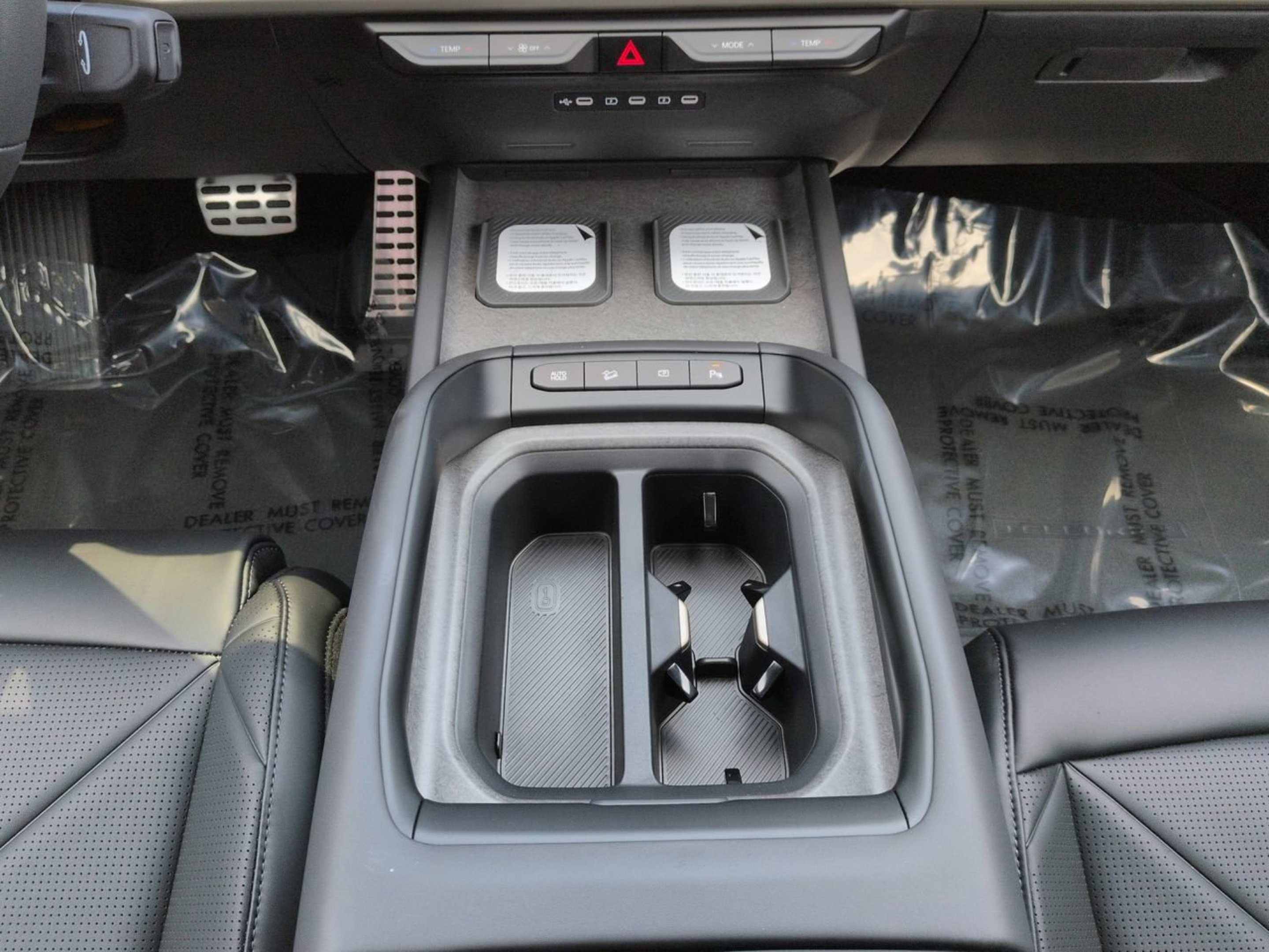 New 2027 Glacial White Pearl Kia SX image 23