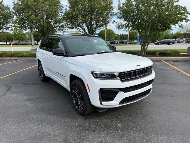 Used 2026 Bright White Clearcoat Jeep Summit image 6