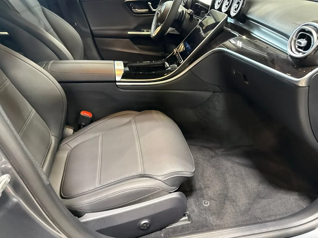 New 2026 Selenite Grey Metallic Mercedes-Benz C 300 image 17