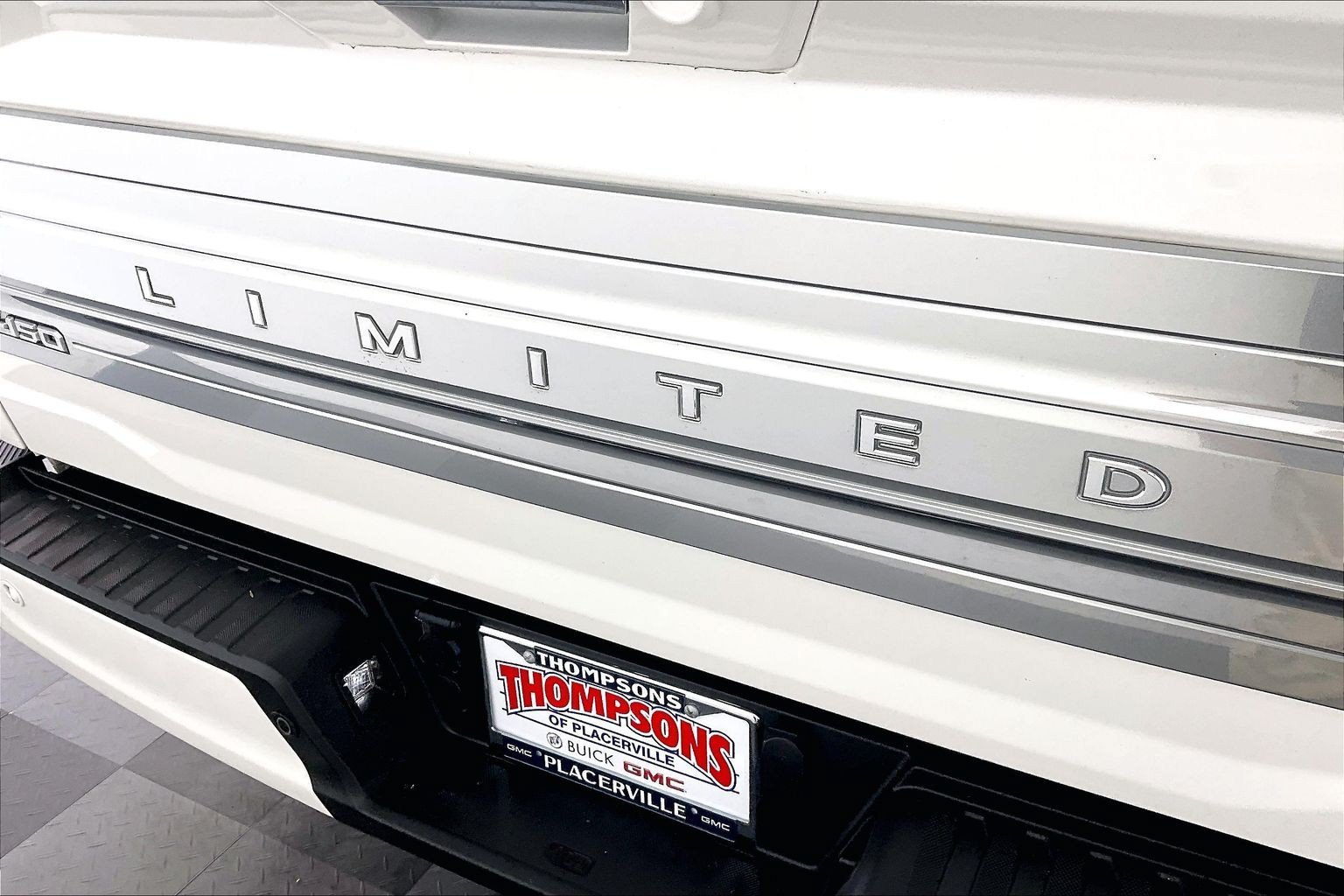 Used 2021 White Ford Limited image 7