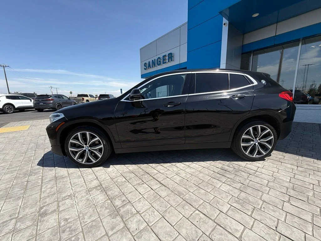 Used 2020 Black BMW sDrive28i image 7