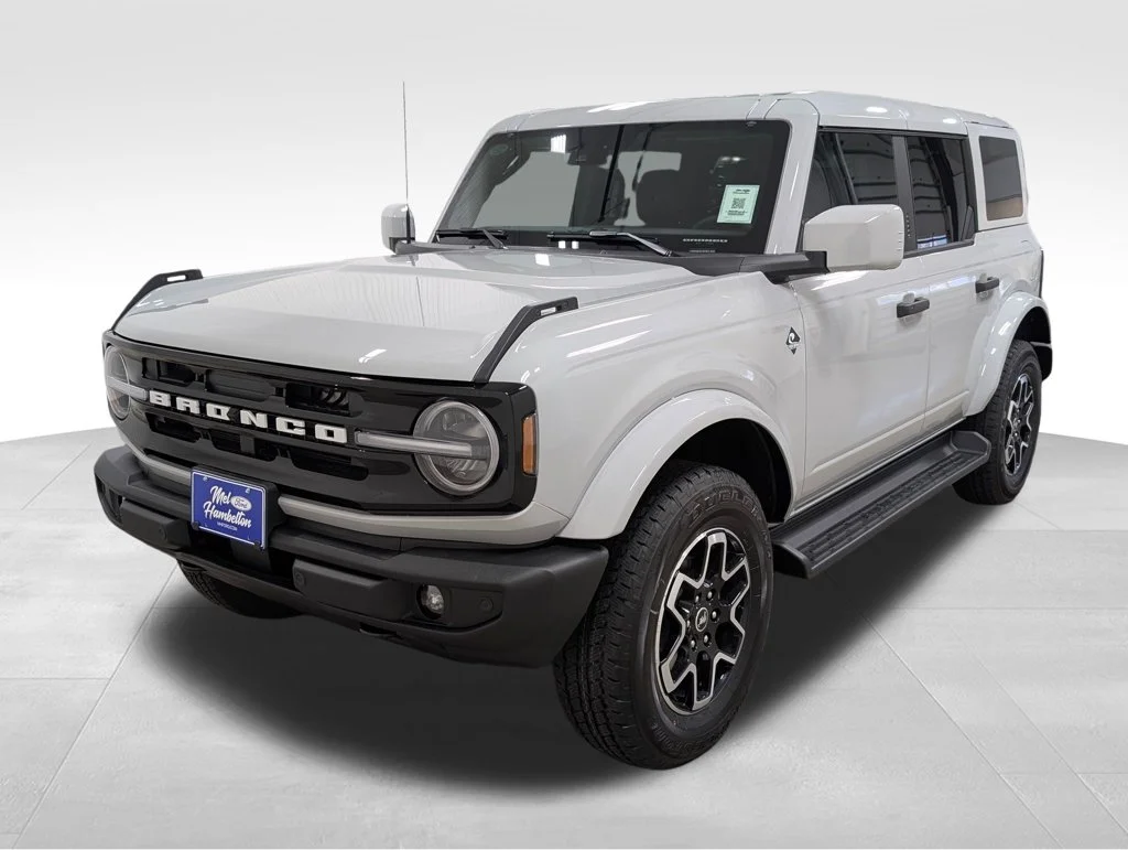New 2026 Avalanche Gray Ford Outer Banks® image 18
