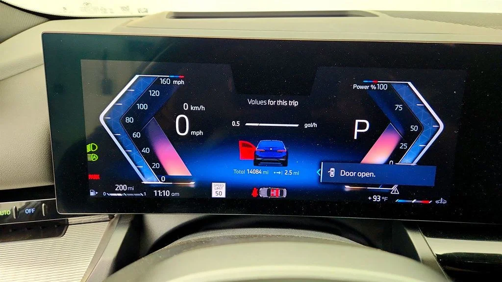 Used 2024 Tanzanite Blue II Metallic BMW 530i w/ M Sport Pro Pkg, Luxury Seating & Premium Pkg image 15