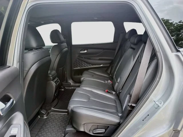 Used 2023 Shimmering Silver Hyundai Calligraphy image 21