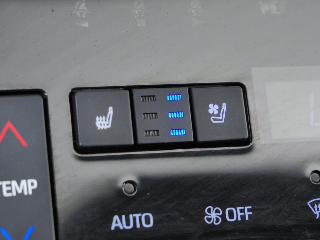 Used 2022 Silver Toyota Touring image 46