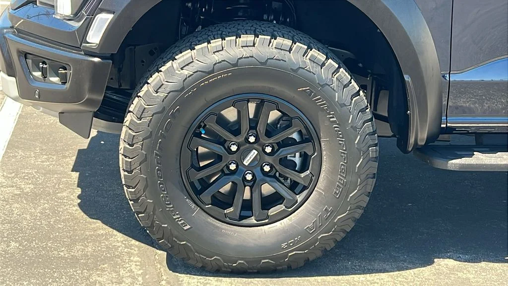 Certified Used 2025 Antimatter Blue Metallic Ford Raptor image 8