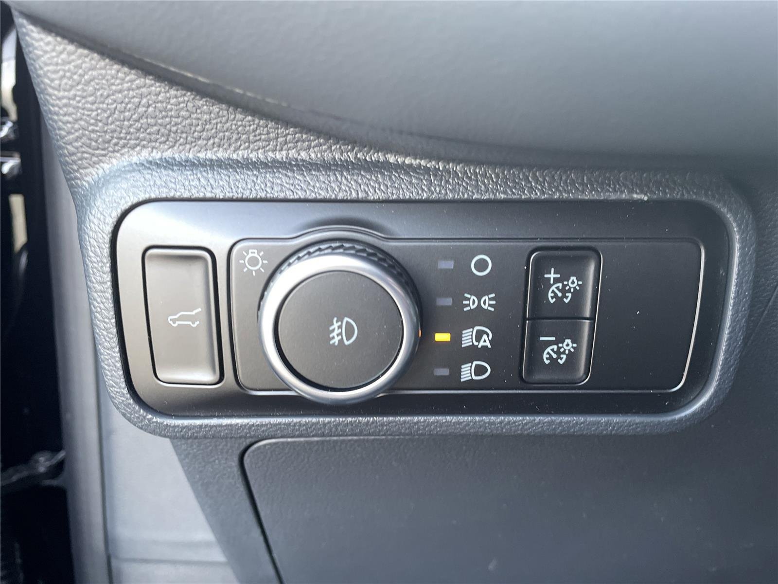 New 2026 Agate Black Metallic Ford Active image 43
