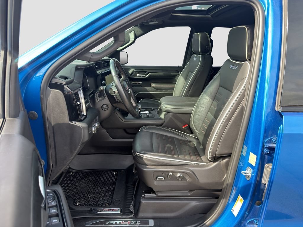 Used 2023 Dynamic Blue Metallic GMC AT4X image 9