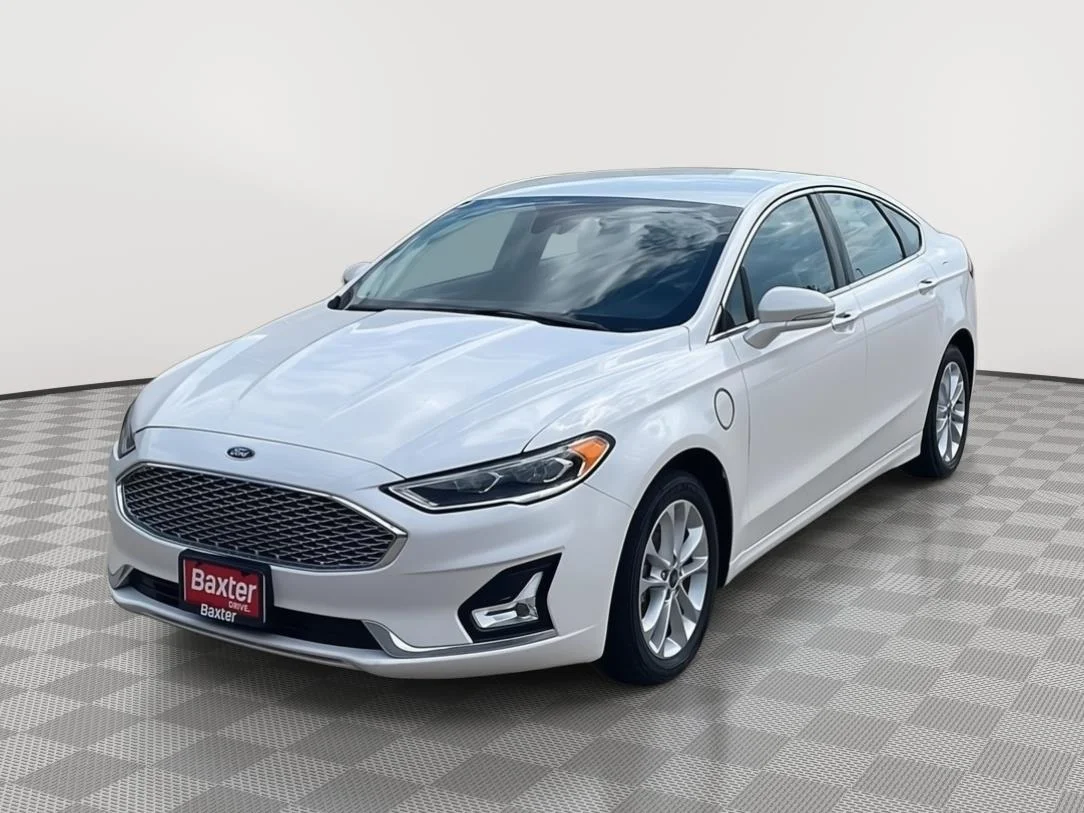 Certified Used 2019 White Platinum Metallic Tri-Coat Ford Titanium image 12