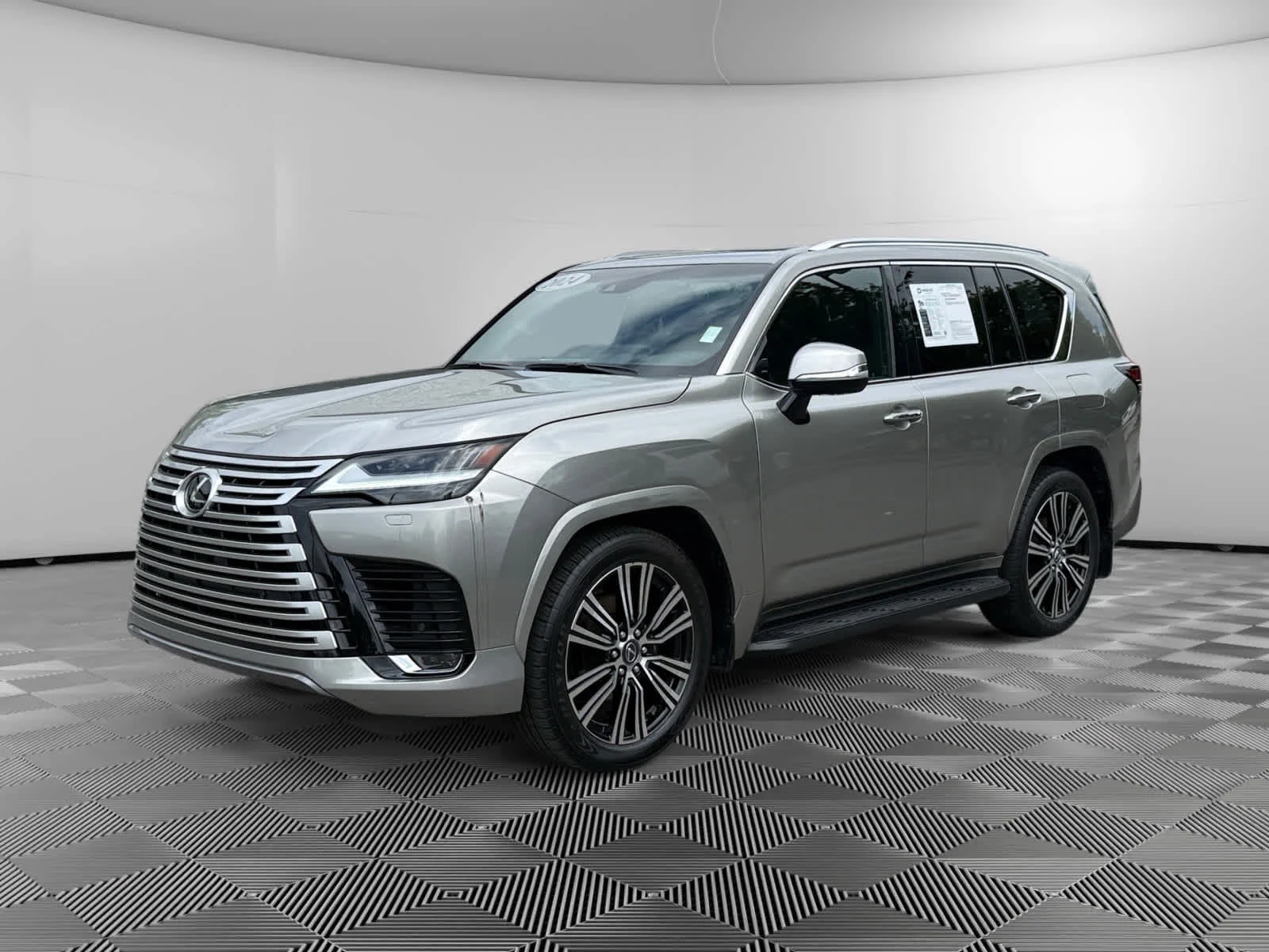 2024 Lexus LX 600 600 Luxury's photo