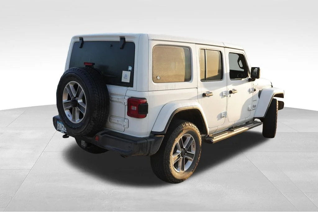 Used 2021 Bright White Clearcoat Jeep Unlimited Sahara image 3