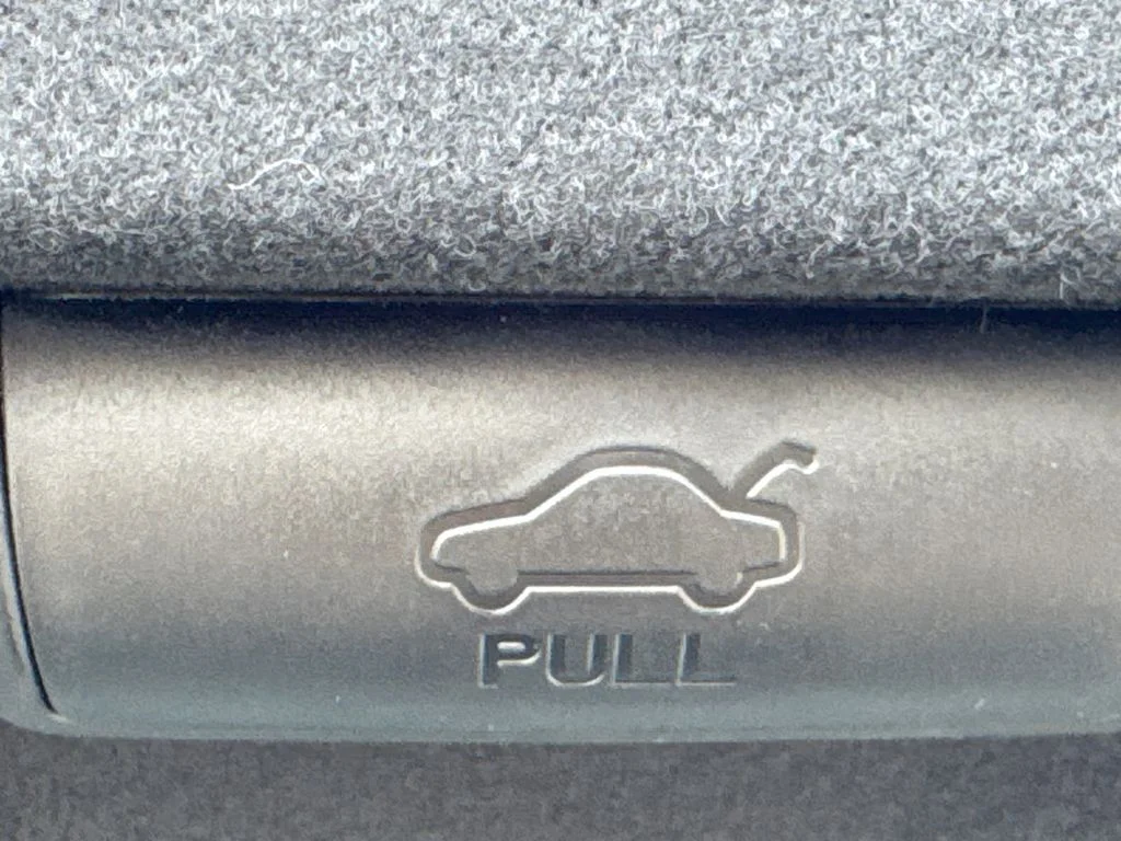 2026 Kia K5 GT - Photo 35