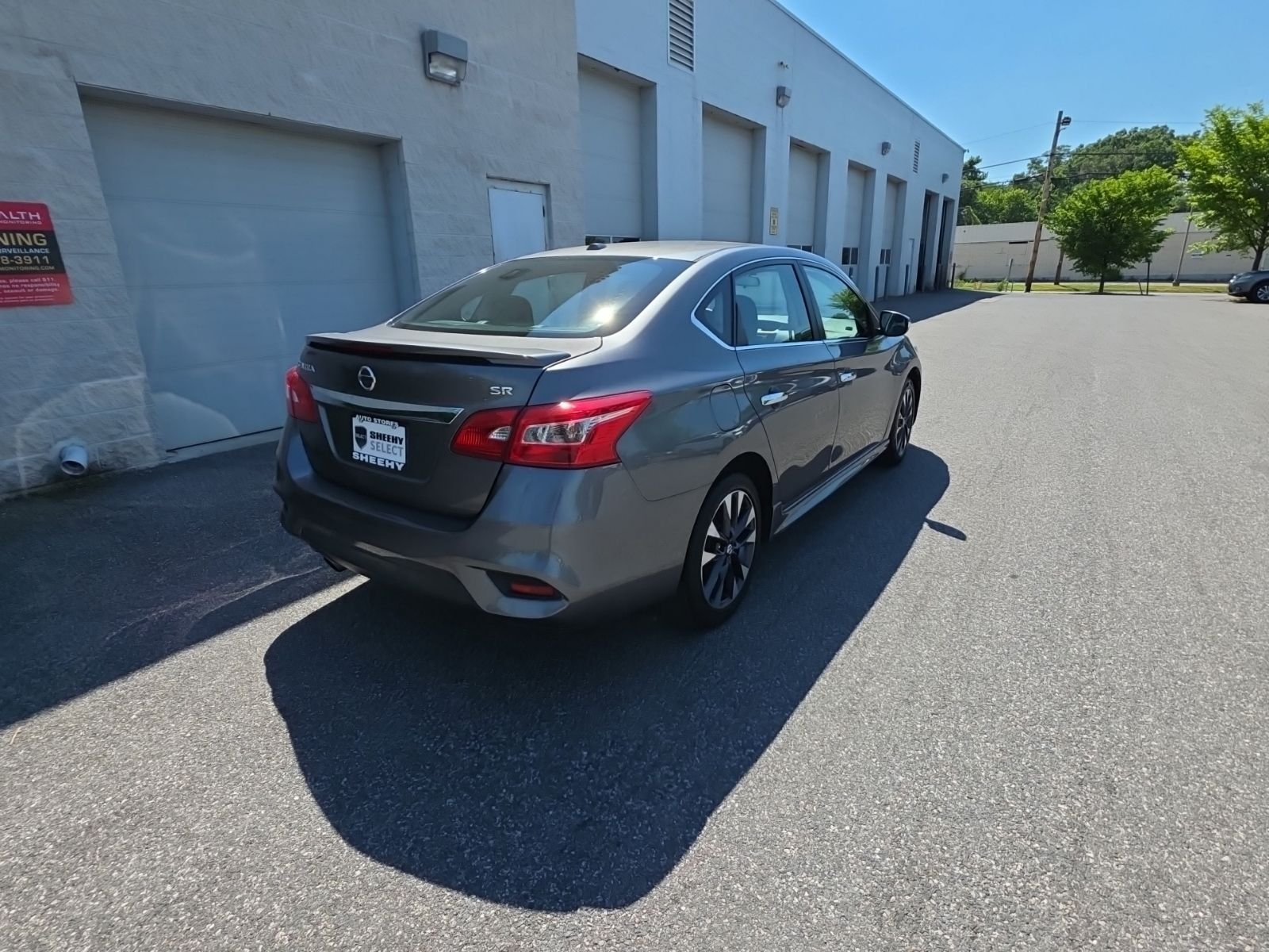 Used 2017 Gray Nissan SR image 7