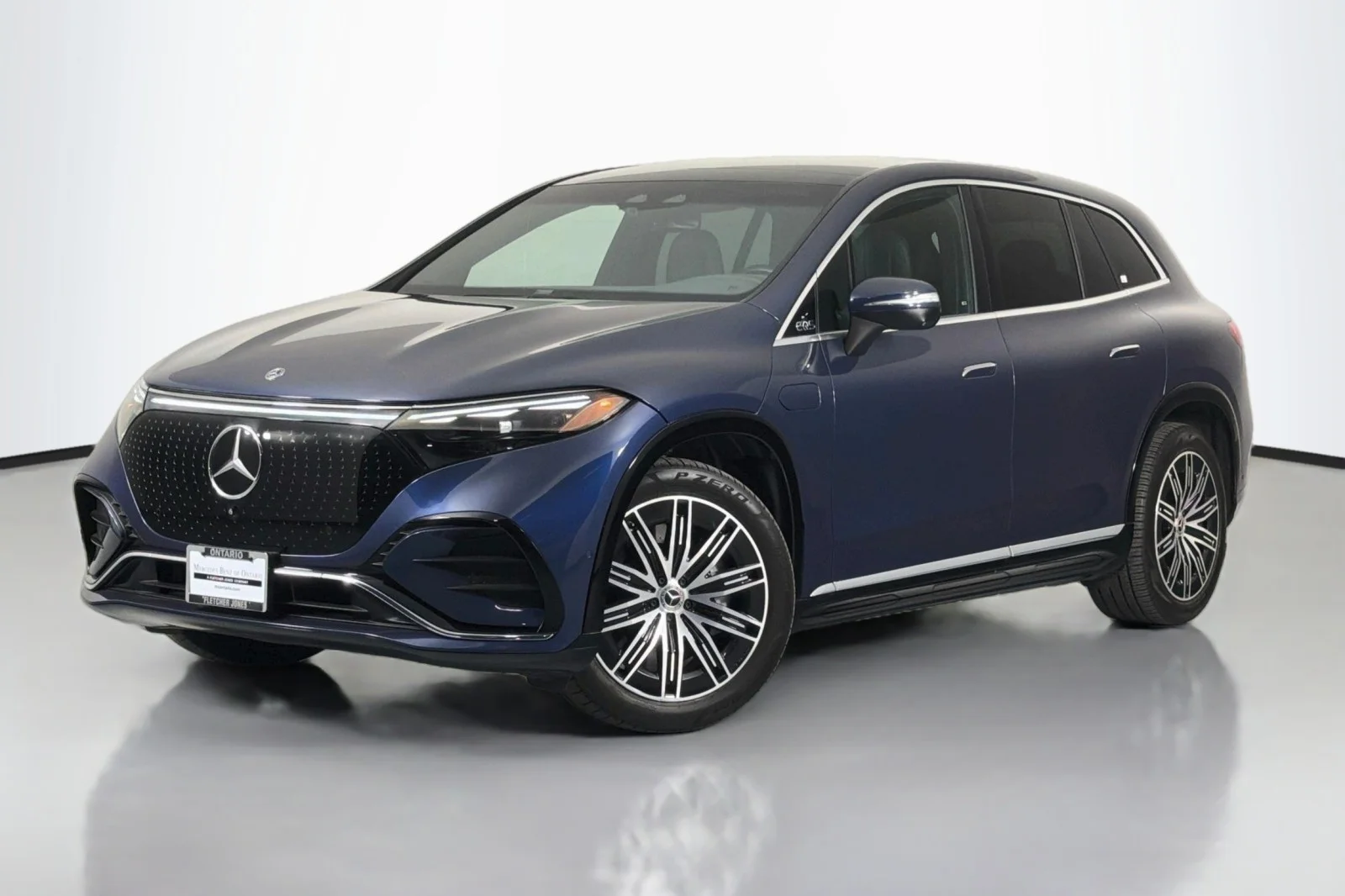 Used 2023 Twilight Blue Metallic Mercedes-Benz 580 image 1