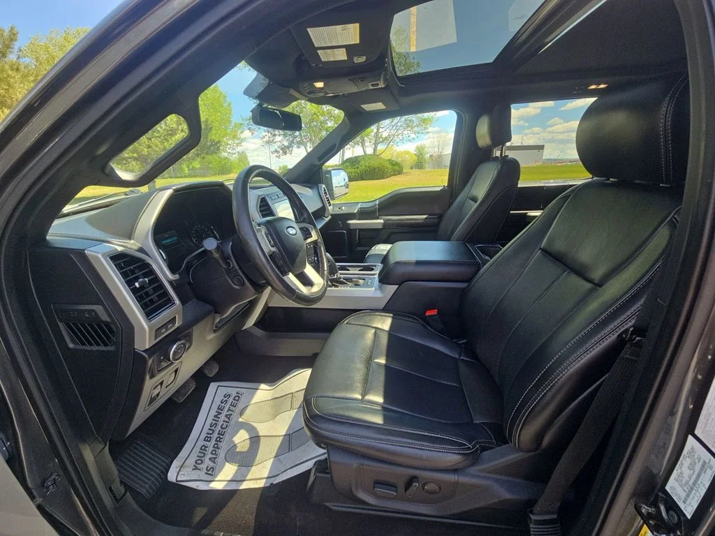 Used 2019 Gray Ford Lariat image 24
