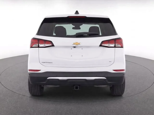 Used 2022 SUMMIT WHITE Chevrolet LT image 6