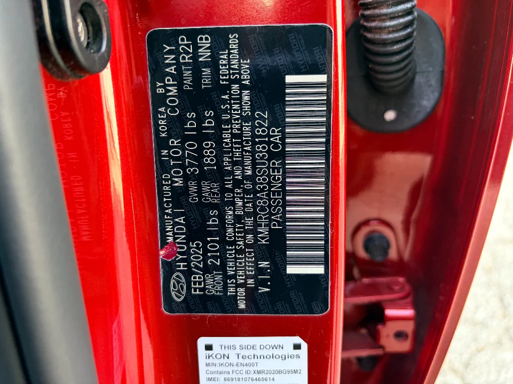 Used 2025 Ultimate Red Hyundai SEL image 35