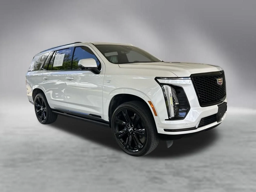Used 2025 White Cadillac Sport Platinum image 2