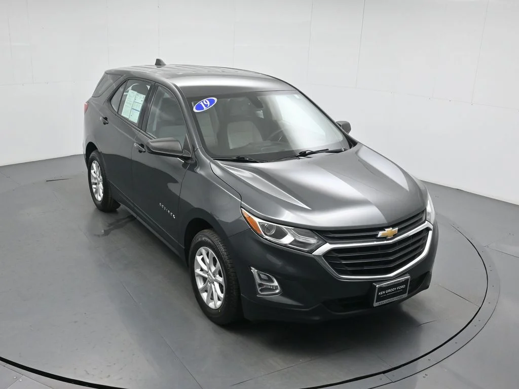 Used 2019 Gray Chevrolet LS image 38