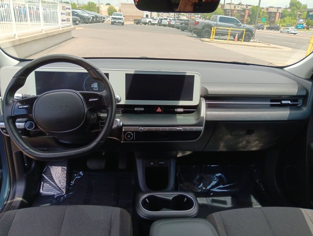 Used 2024 Digital Teal Hyundai SEL image 12