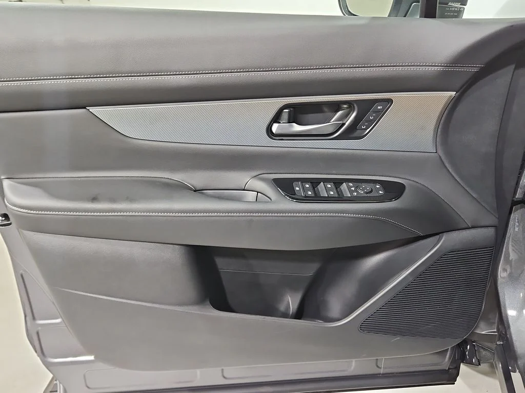 New 2026 Gun Metallic Nissan Platinum image 11