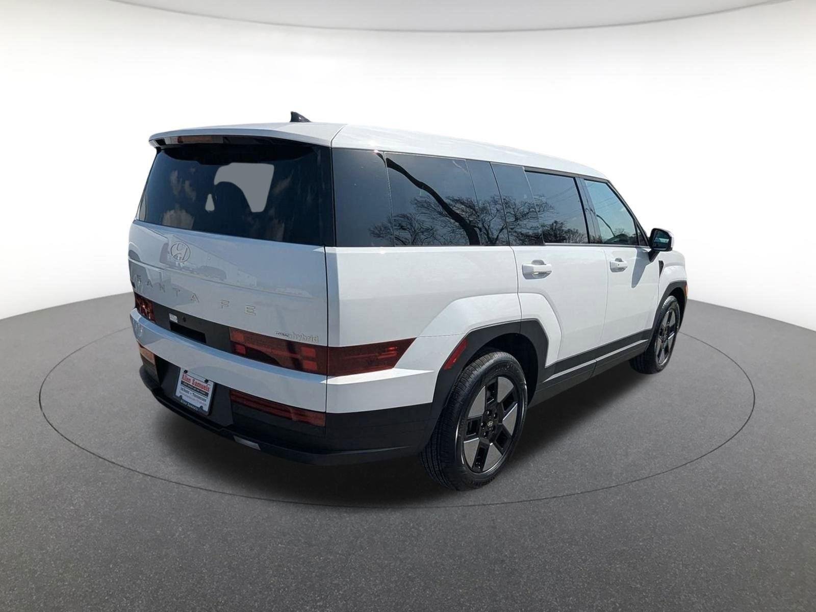New 2026 Serenity White Hyundai SE image 4