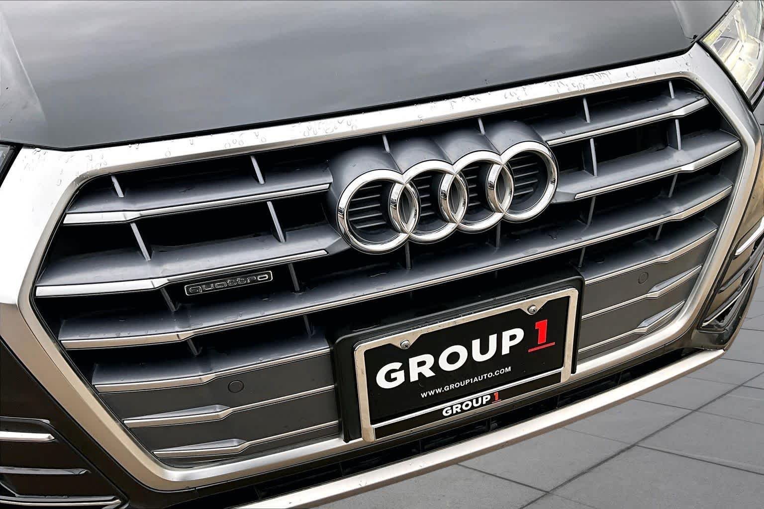 Used 2018 Manhattan Gray Metallic Audi Tech Premium Plus image 30