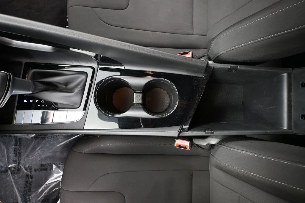 Used 2021 Gray Hyundai SEL image 34