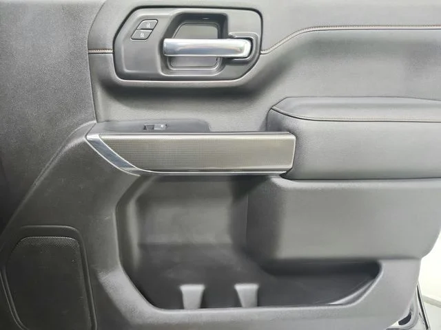 Used 2023 Black GMC AT4 image 41