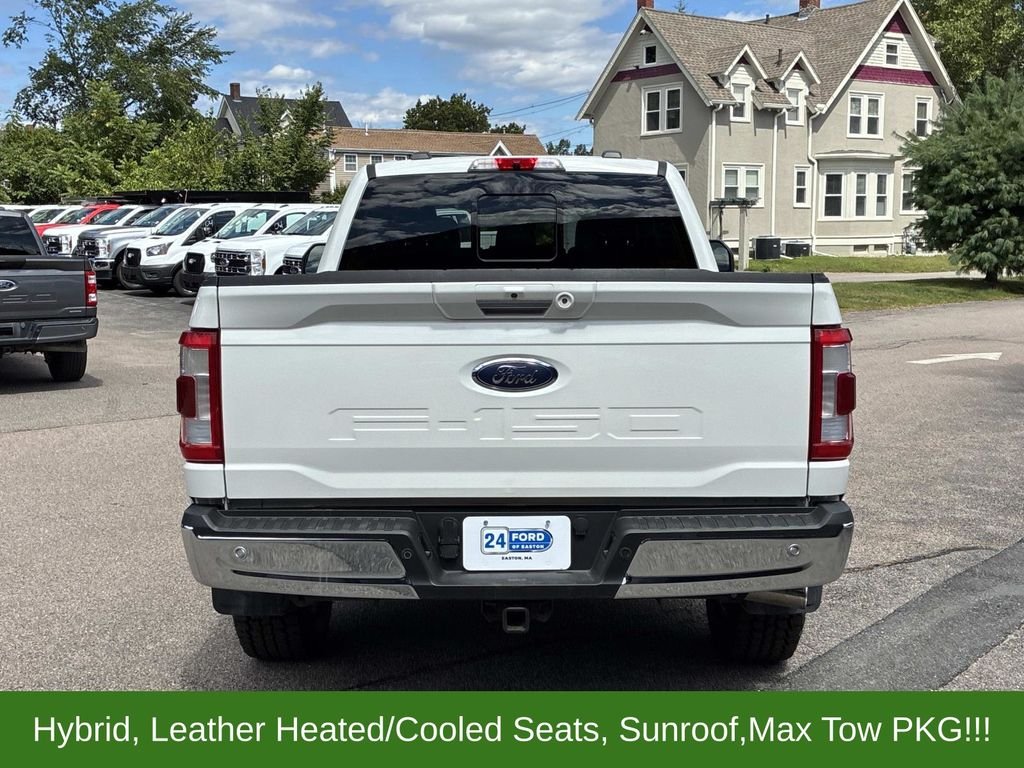 Used 2022 White Ford Lariat image 6