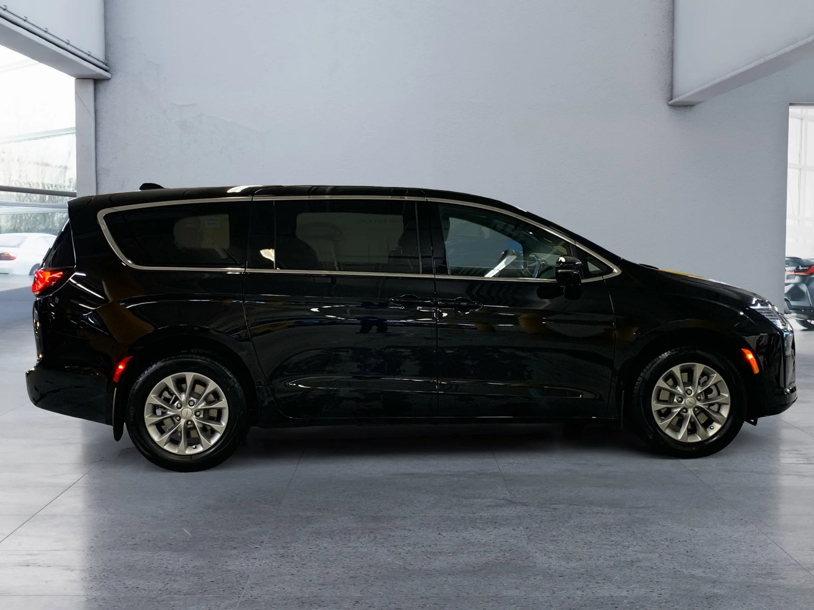 New 2027 Diamond Black Crystal Pearl Chrysler Select image 6