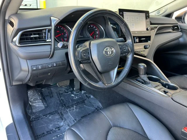 Used 2021 Wind Chill Pearl Toyota XSE V6 image 22