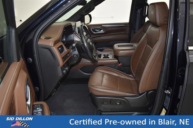 Used 2022 Midnight Blue Metallic Chevrolet High Country image 8