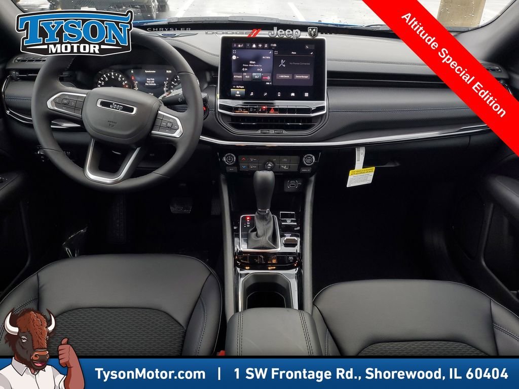New 2026 Hydro Blue Pearlcoat Jeep Latitude image 13