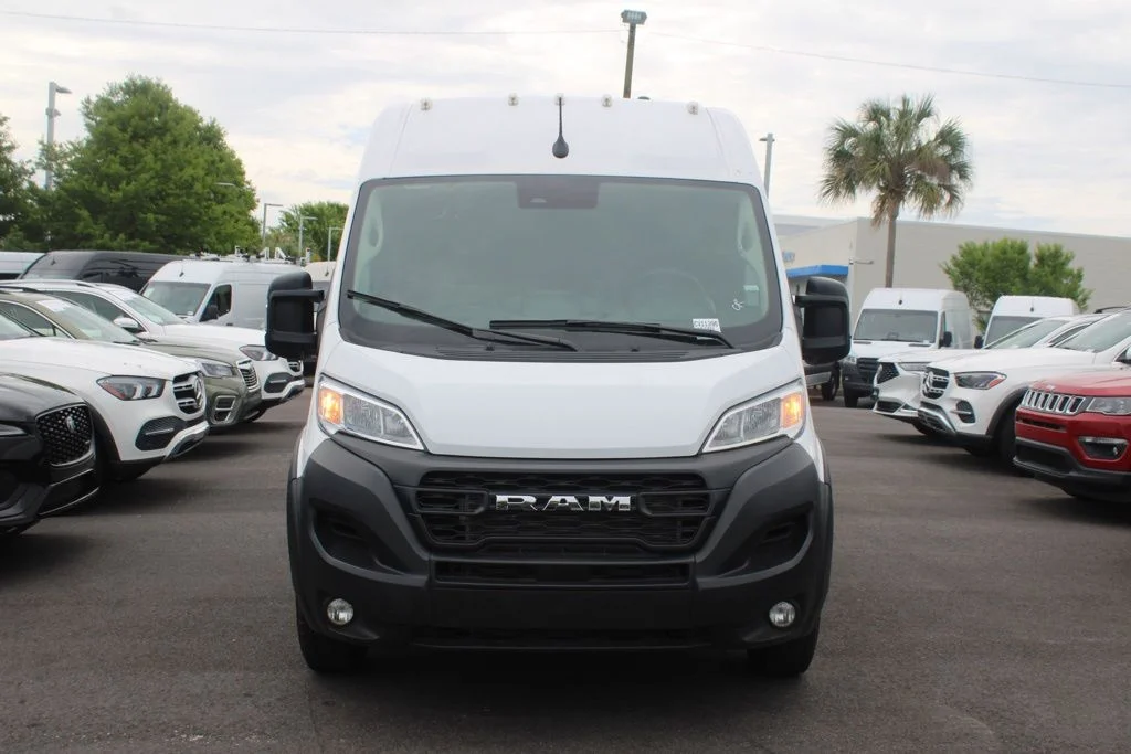 Used 2025 White Ram High Roof image 3