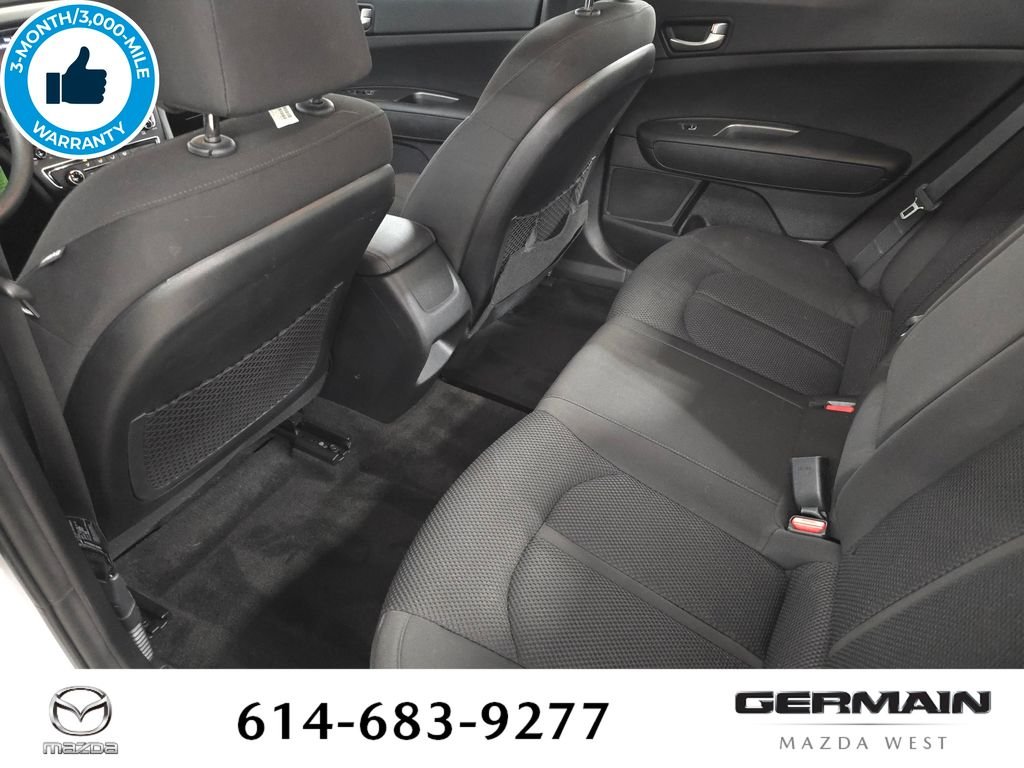 Used 2020 White Kia LX image 21