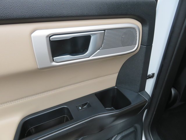 Used 2020 Oxford White Ford Limited image 16