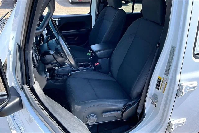 Used 2021 White Jeep Sport image 18